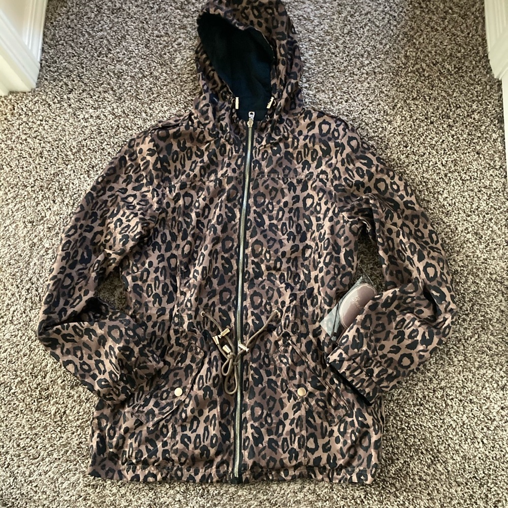 Reversible Leopard Jacket - Picture 3 of 5